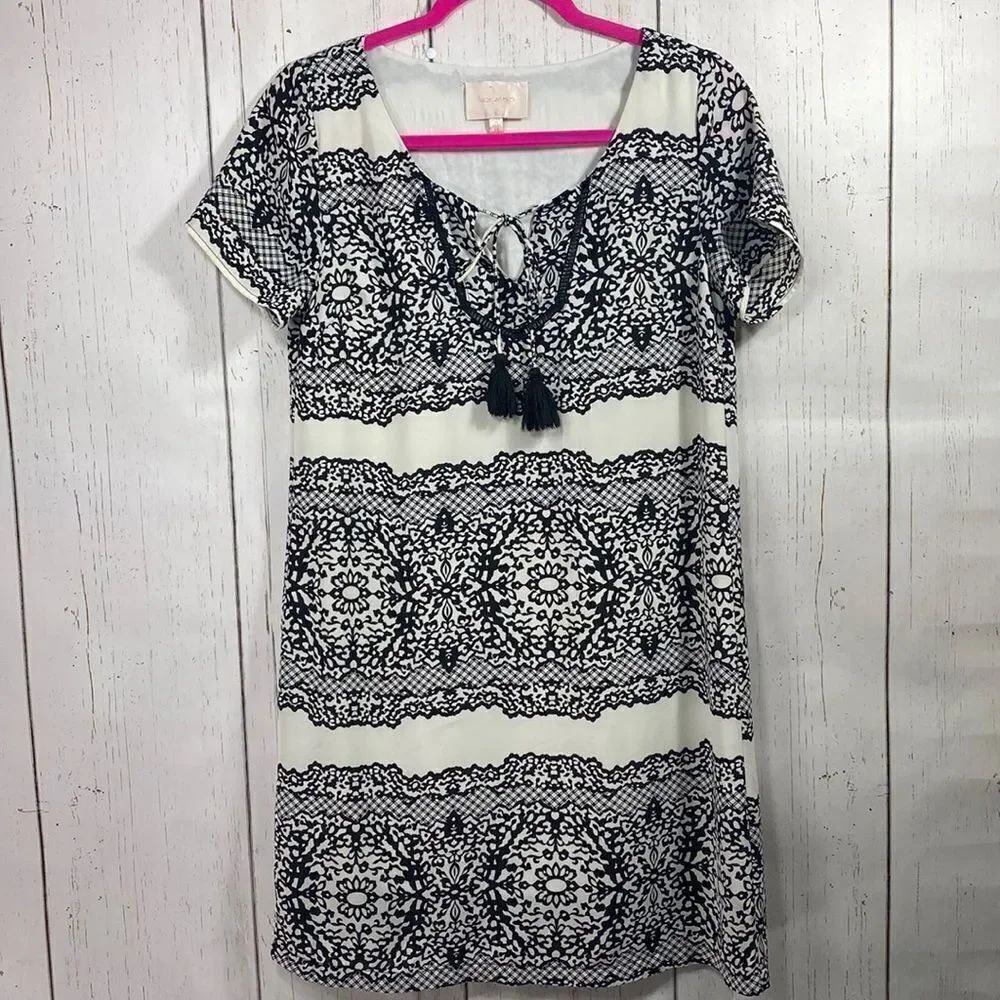 Skies Are Blue Black White Medallion Print Tassel Tie Tunic Dress XS Boho Resort